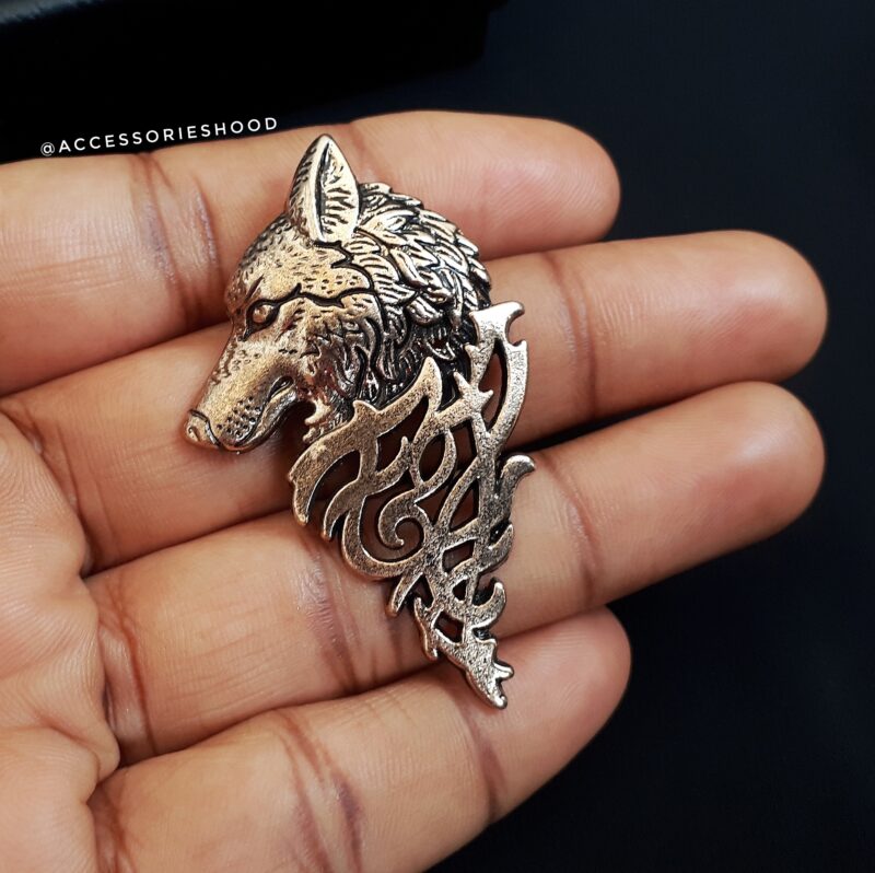 Men's Brooch Golden Wolf - Image 3