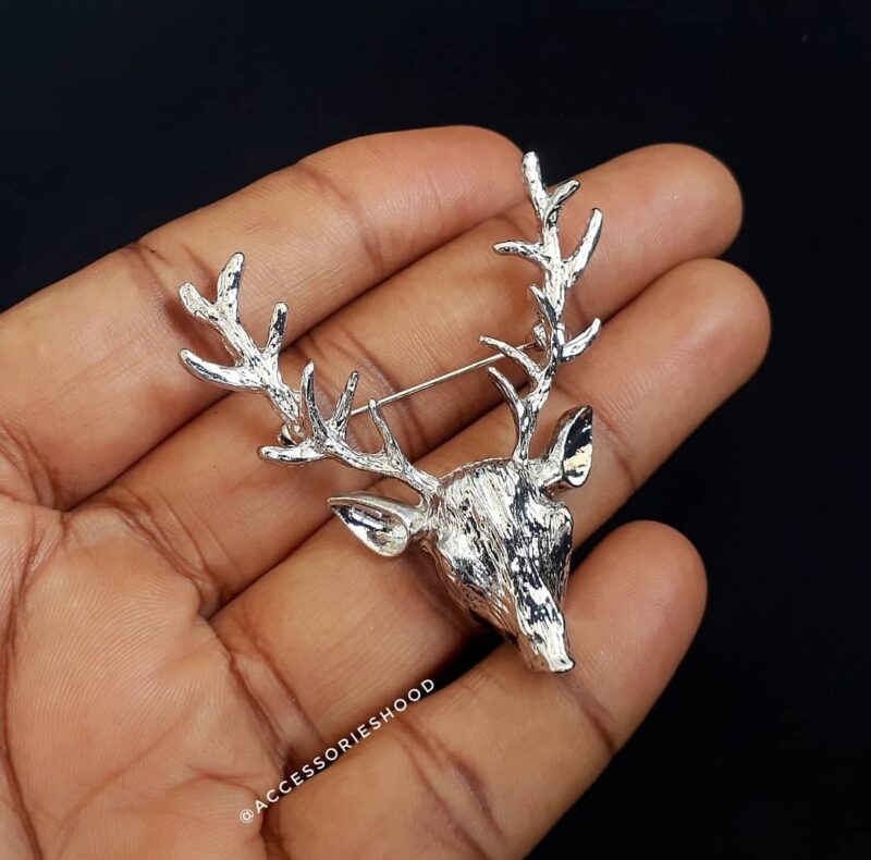 Men's Brooch - Golden Deer Head - Image 4